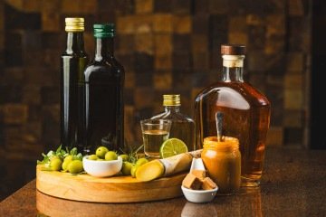 Cachaça, doce de leite e azeite: foco do Prêmio CNA Brasil Artesanal
- (crédito: Wenderson Araujo/Trilux) Cachaça, doce de leite e azeite: foco do Prêmio CNA Brasil Artesanal
- (crédito: Wenderson Araujo/Trilux)