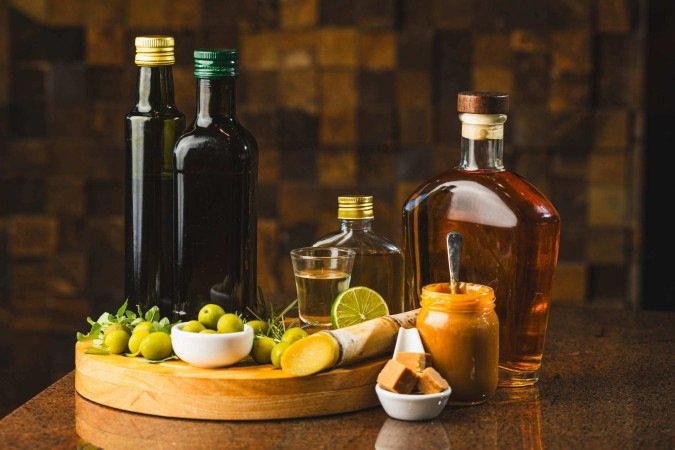 Cachaça, doce de leite e azeite: foco do Prêmio CNA Brasil Artesanal
- (crédito: Wenderson Araujo/Trilux) Cachaça, doce de leite e azeite: foco do Prêmio CNA Brasil Artesanal
- (crédito: Wenderson Araujo/Trilux)