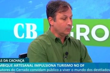 Igor Cavalcante, presidente da Associação das Cachaças de Brasília, e o produtor João Chaves são os entrevistados do CB.Agro - (crédito: Reprodução) Igor Cavalcante, presidente da Associação das Cachaças de Brasília, e o produtor João Chaves são os entrevistados do CB.Agro - (crédito: Reprodução)