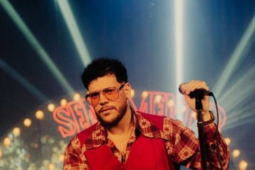 Ferrugem une soul e pagode em disco que se inspira em Cartola e Fundo de Quintal