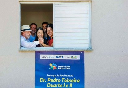 A cerimônia também inclui a entrega de 1.337 unidades habitacionais em Alagoas, construídas com recursos do Fundo de Arrendamento Residencial (FAR) -  (crédito:  Ricardo Stuckert / PR) -A cerimônia também inclui a entrega de 1.337 unidades habitacionais em Alagoas, construídas com recursos do Fundo de Arrendamento Residencial (FAR) -  (crédito:  Ricardo Stuckert / PR)
