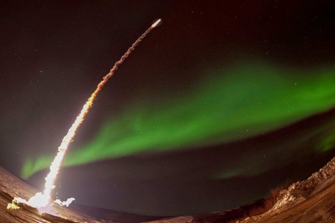 O foguete coletaria informações sobre a aurora boreal - (crédito: Getty Images) O foguete coletaria informações sobre a aurora boreal - (crédito: Getty Images)