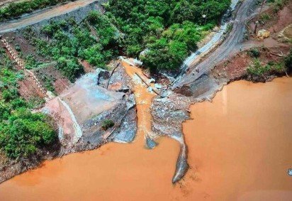Dique da Vale transbordou em Ouro Preto e lama atingiu estruturas -  (crédito: Reprodu&ccedil;&atilde;o)