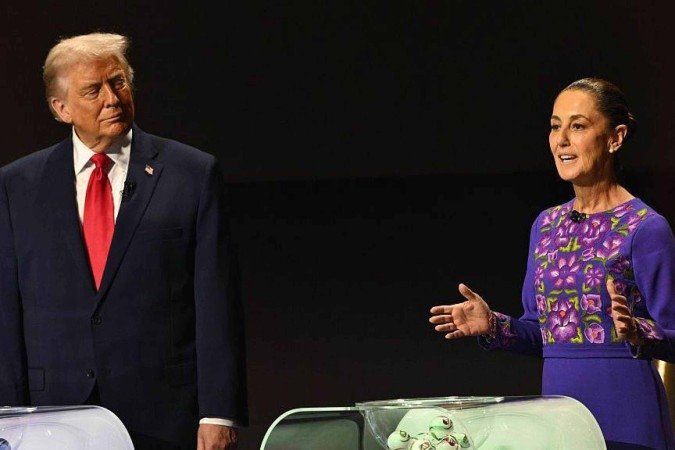 A lista de países divulgada por Donald Trump em 2 de abril de 2025 não incluía o México e o Canadá - (crédito: AFP via Getty Images) A lista de países divulgada por Donald Trump em 2 de abril de 2025 não incluía o México e o Canadá - (crédito: AFP via Getty Images)