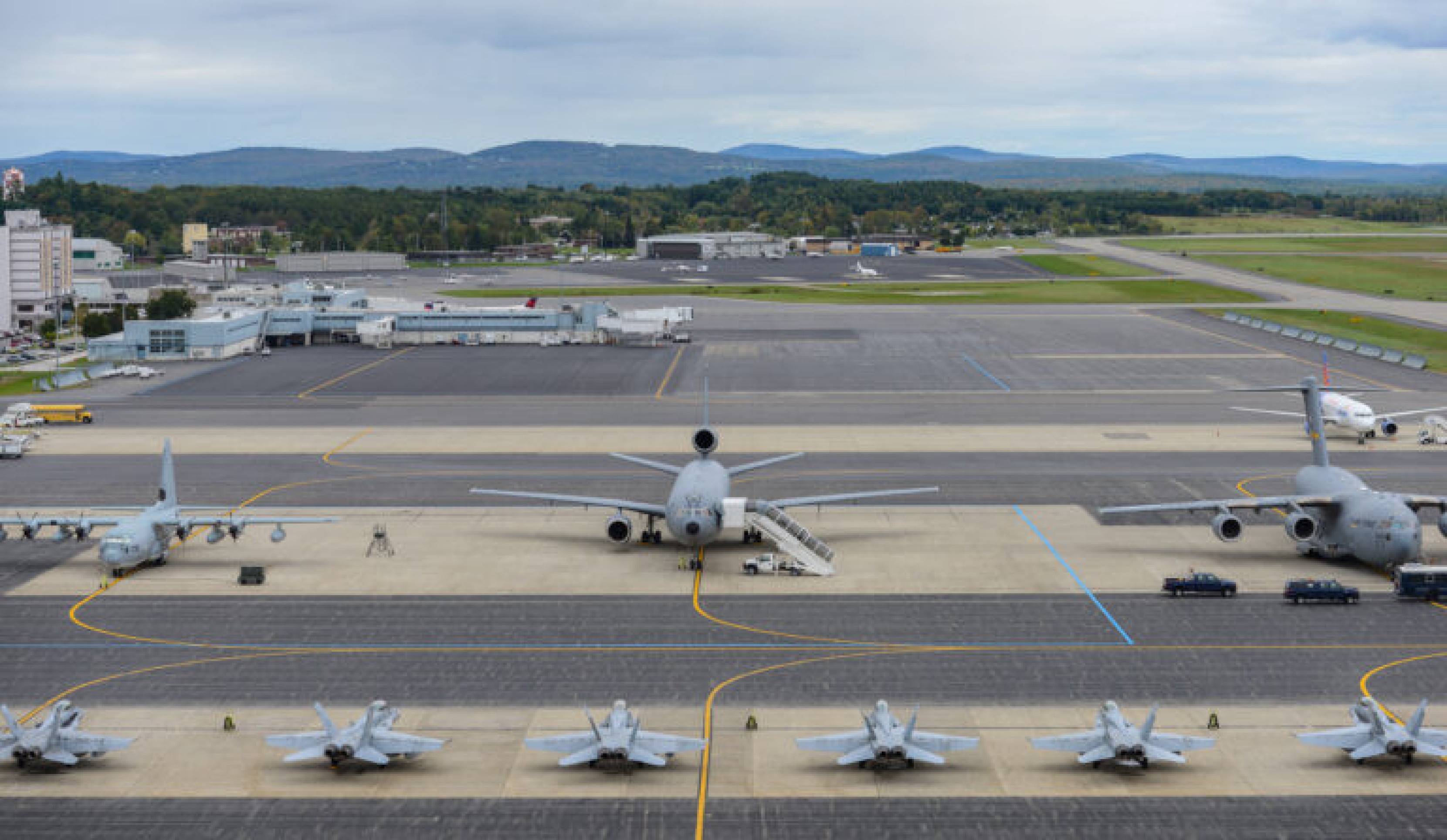 Sete pessoas morrem em queda de jato particular durante nevasca nos EUA