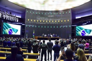 A remuneração inicial é de R$ 21.328,08, valor que já inclui o adicional de periculosidade previsto para a carreira - (crédito: Cleia Viana/Câmara dos Deputados Fonte: Agência Câmara de Notícias) A remuneração inicial é de R$ 21.328,08, valor que já inclui o adicional de periculosidade previsto para a carreira - (crédito: Cleia Viana/Câmara dos Deputados Fonte: Agência Câmara de Notícias)