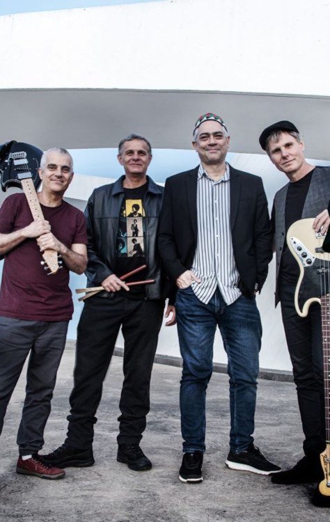 Bemol, Haroldinho Matos, Renato Glória, Oswaldo Amorim e Daniel Baker apresentam novo disco de blues no Clube do Choro -  (crédito: Divulgação)