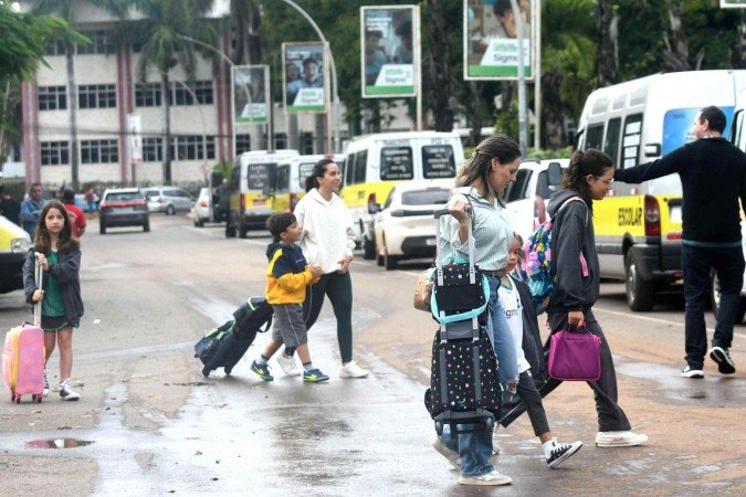  26/01/2026 - Ed Alves/CB/DA Press. Cidades. Volta às Aulnas - Rede Particular.  -  (crédito:  Ed Alves/CB/DA Press)