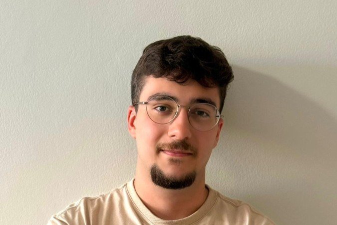 Rodrigo Forte, 22 anos, oferece curso preparatório focado em redação do Enem