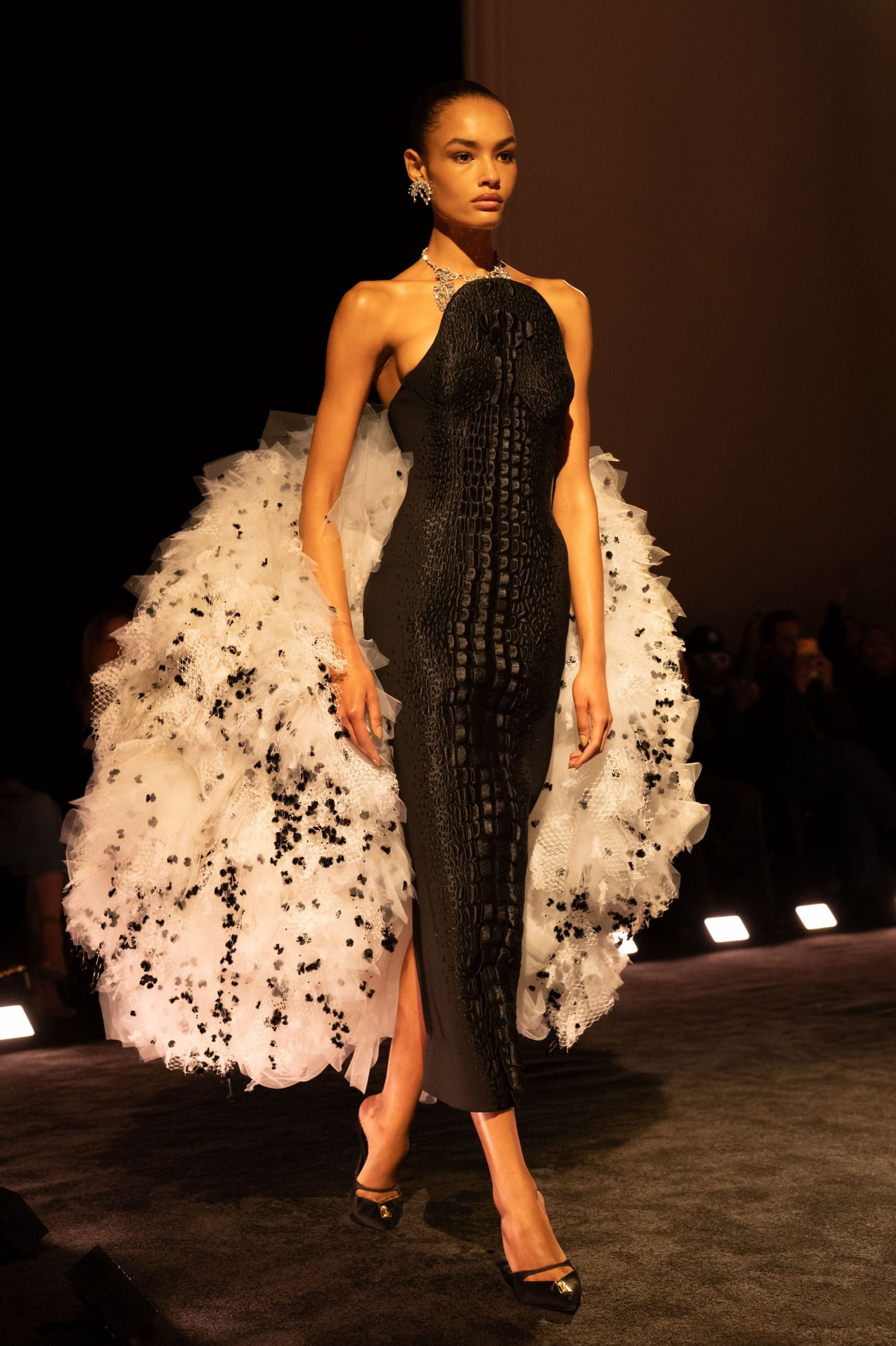 Schiaparelli, ver&atilde;o 2026 alta-costura