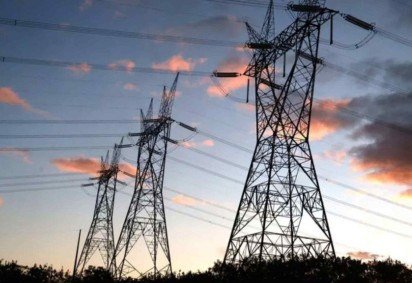 Manuten&ccedil;&atilde;o na rede el&eacute;trica -  (crédito:  Tania R&ecirc;go/Agencia Brasil) -Manuten&ccedil;&atilde;o na rede el&eacute;trica -  (crédito:  Tania R&ecirc;go/Agencia Brasil)