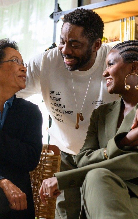 Canal Brasil celebra 20 anos do programa Espelho, dirigido e apresentado pelo ator Lázaro. Ramos - (crédito: ANA PAULA AMORIM) Canal Brasil celebra 20 anos do programa Espelho, dirigido e apresentado pelo ator Lázaro. Ramos - (crédito: ANA PAULA AMORIM)