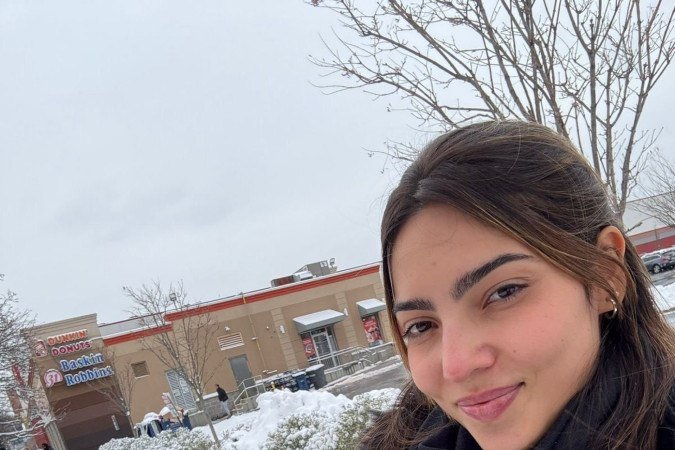 Aline Mendes e o filho Levi Francisco