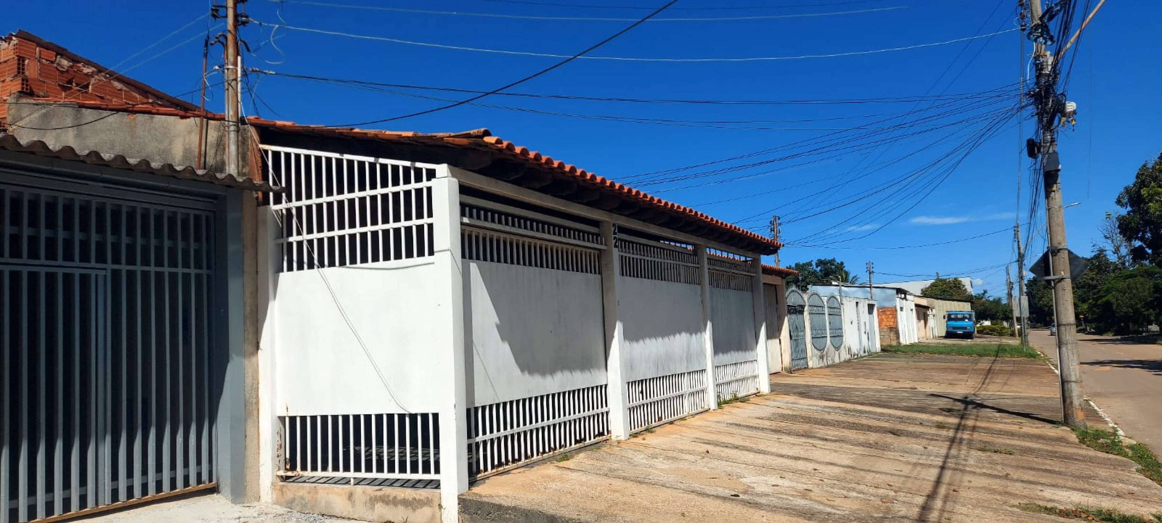 Abrigo clandestino foi autuado por diferentes irregularidades