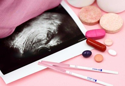 O atendimento à gestação de homens trans é marcado por invisibilidade institucional, fragilidade das evidências clínicas disponíveis e despreparo generalizado dos serviços de saúde -  (crédito: Reprodução/Canva) -O atendimento à gestação de homens trans é marcado por invisibilidade institucional, fragilidade das evidências clínicas disponíveis e despreparo generalizado dos serviços de saúde -  (crédito: Reprodução/Canva)