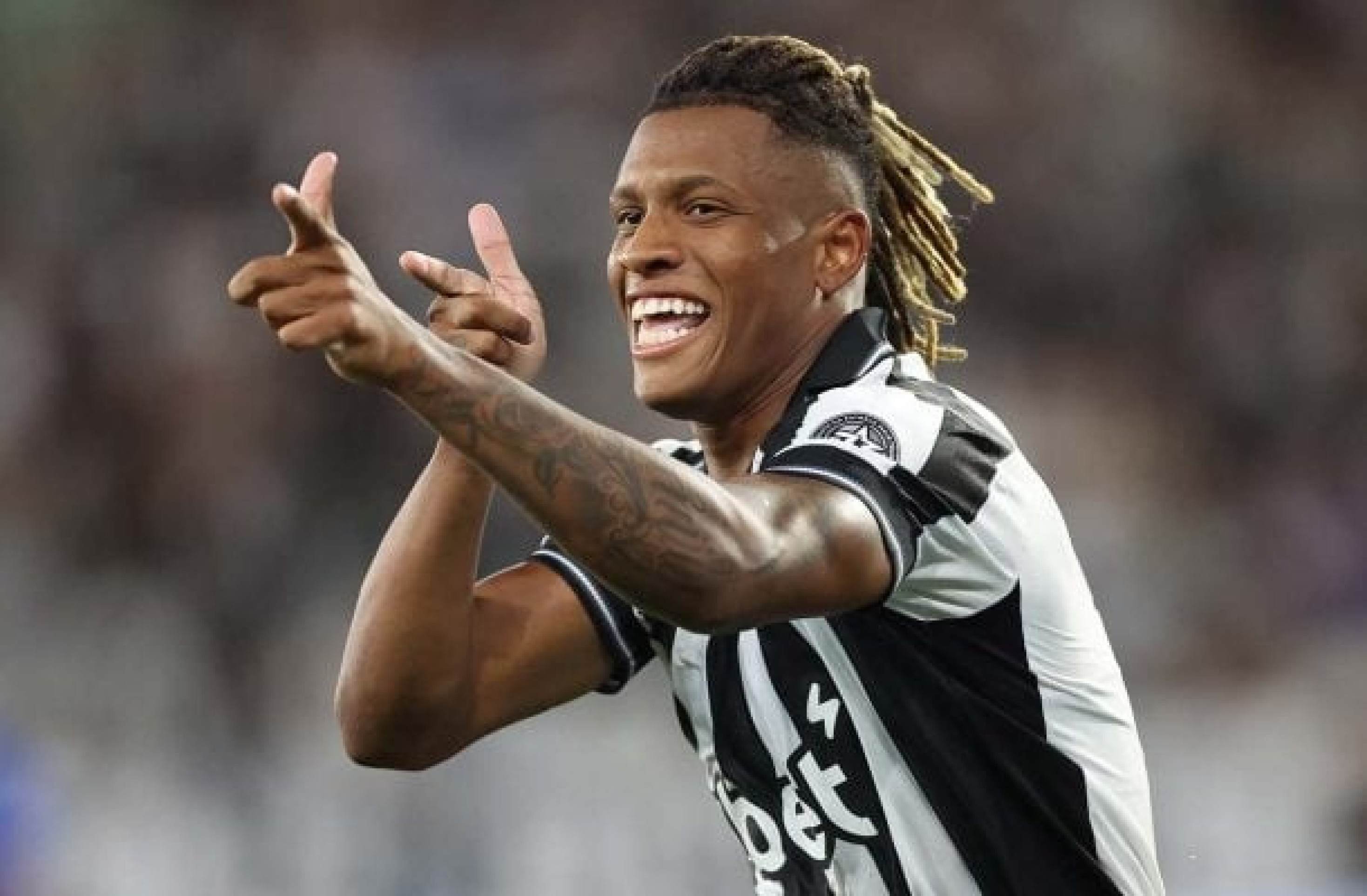 Danilo comemora um dos gols marcados na vitória do Botafogo sobre o Cruzeiro - (crédito: Foto: Vitor Silva/Botafogo) Danilo comemora um dos gols marcados na vitória do Botafogo sobre o Cruzeiro - (crédito: Foto: Vitor Silva/Botafogo)