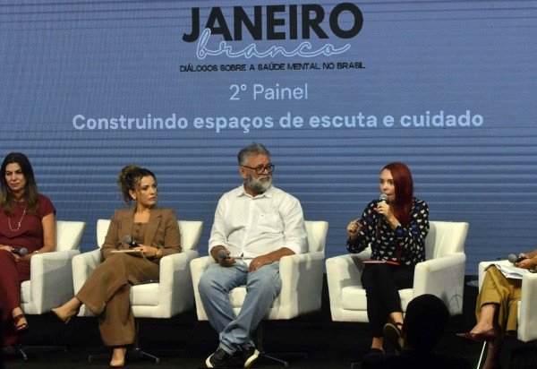 Janeiro Branco: Correio promove debate sobre saúde mental -  (crédito: Ed Alves/CB/D.A Press)