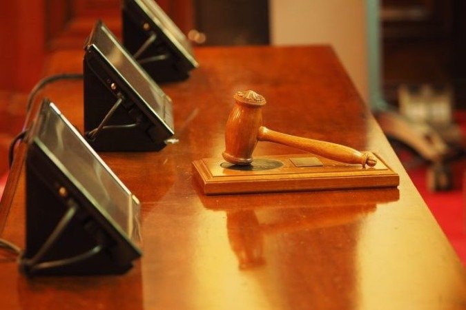 Ao ser questionado sobre prazos de um processo, o magistrado disse que, para encontrar essa resposta, Ao ser questionado sobre prazos de um processo, o magistrado disse que, para encontrar essa resposta,