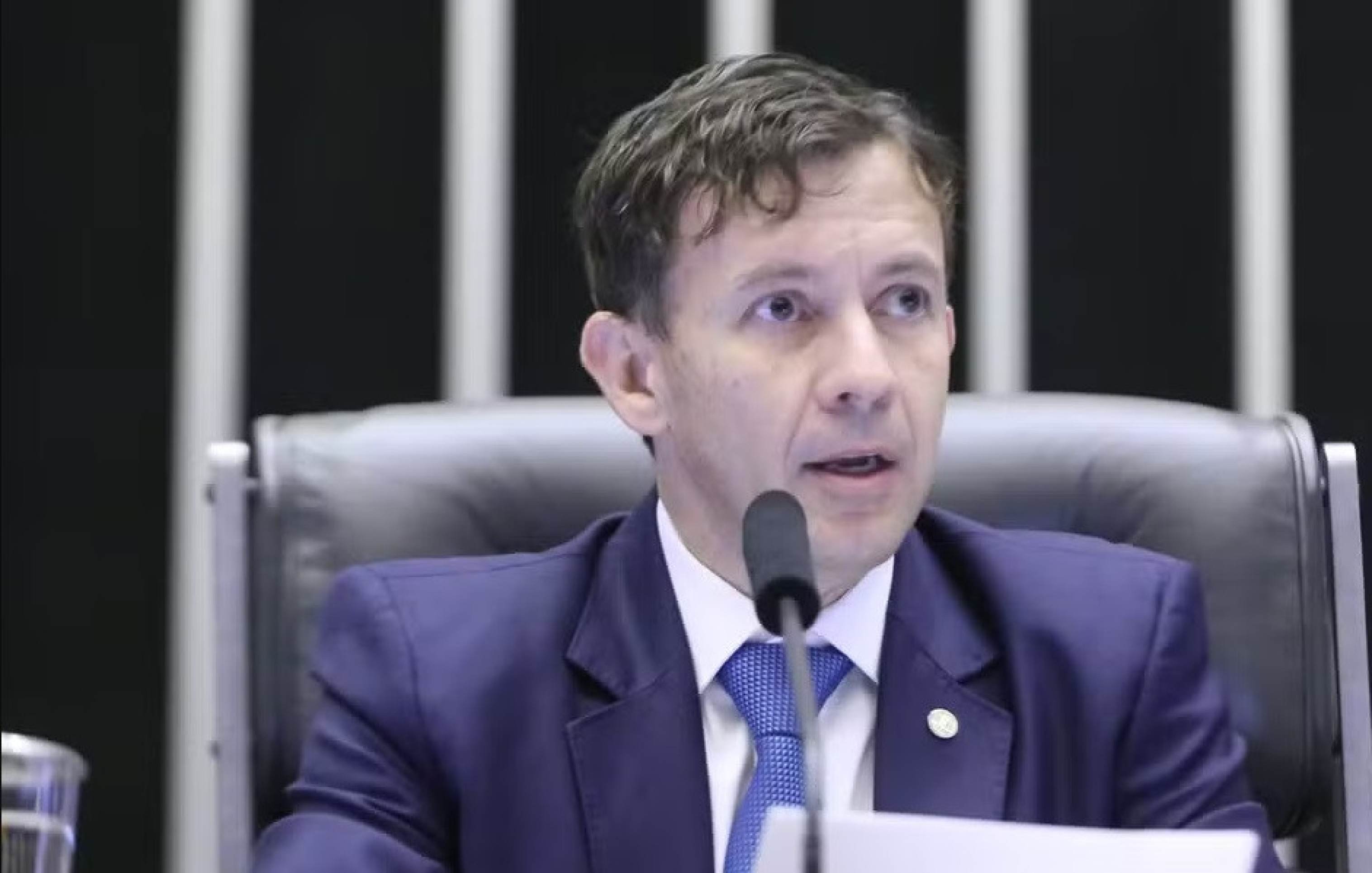 Deputado suspeito de desvio de emendas