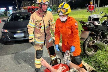 Colisão deixa uma pessoa ferida em Samambaia Norte - (crédito: CBMDF/Divulgação) Colisão deixa uma pessoa ferida em Samambaia Norte - (crédito: CBMDF/Divulgação)