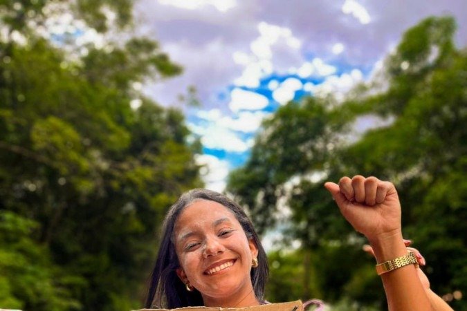 Olívia Natalina, 18, comemora aprovação em direito pela UFPA -  (crédito: Arquivo pessoal)