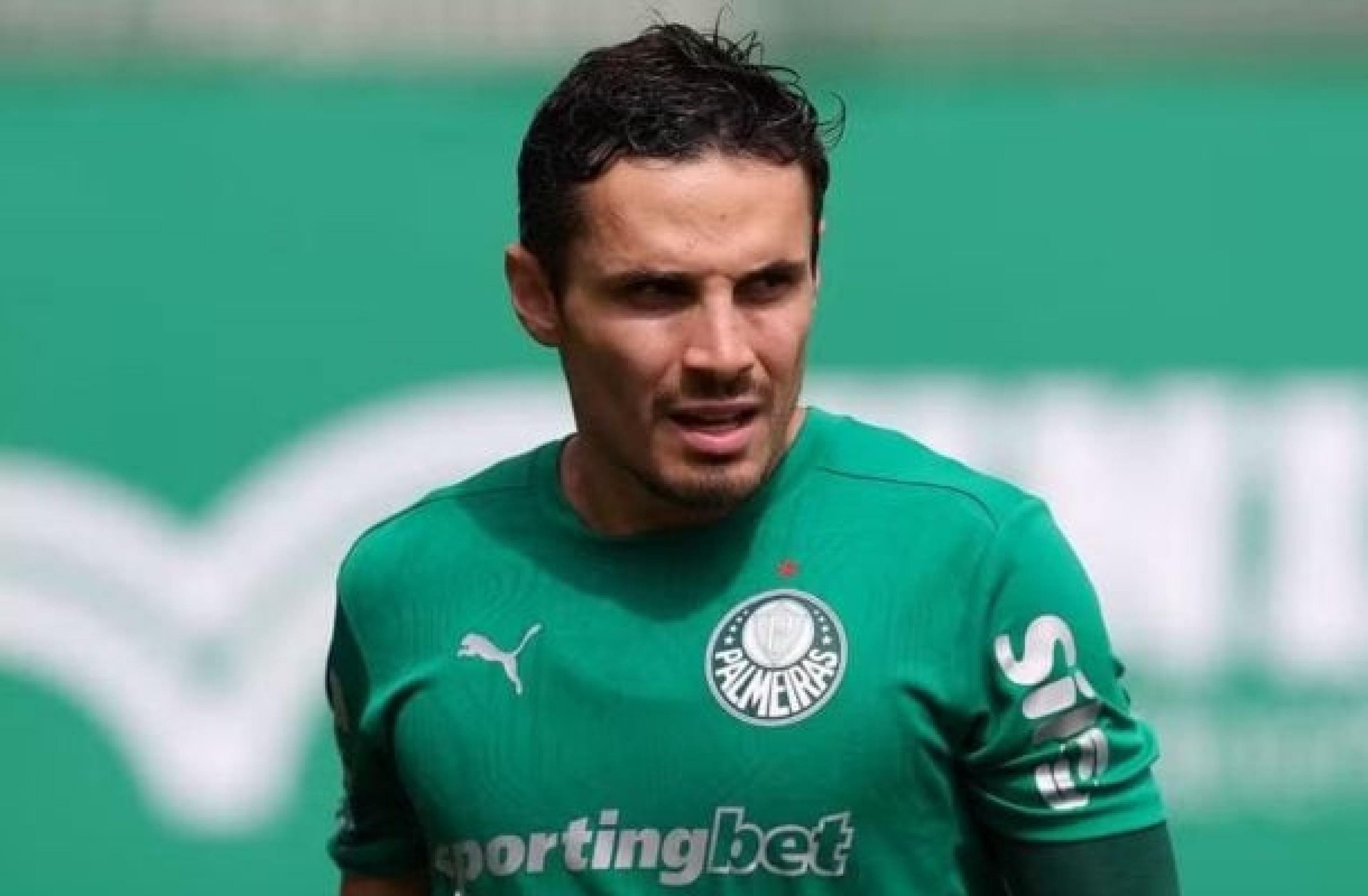 Palmeiras acerta empréstimo de Raphael Veiga para o América-MEX - (crédito: Foto: Cesar Greco/Palmeiras) Palmeiras acerta empréstimo de Raphael Veiga para o América-MEX - (crédito: Foto: Cesar Greco/Palmeiras)