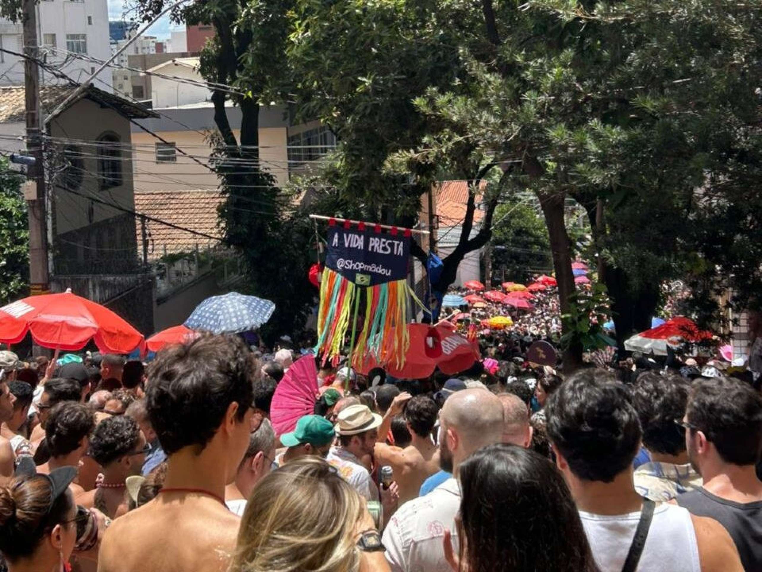 Artistas nacionais que participarão do carnaval de rua de Belo Horizonte