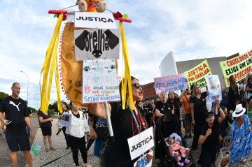 Protesto - Justi&ccedil;a por Orelha 