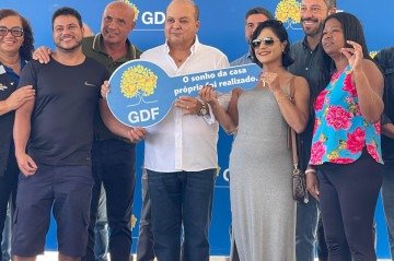 Governador lembrou do compromisso de garantir moradia   -  (crédito: Davi Cruz/CB/D.A Press)