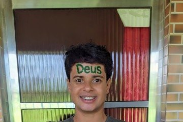 Jovem baiano passa em 1º lugar em medicina na USP e viraliza