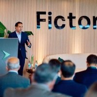 Fundada em 2007 por Rafael Góis, empresa surgiu na tecnologia e se expandiu para finanças, alimentos, energia, infraestrutura e imóveis -  (crédito: Divulgação/Grupo Fictor )