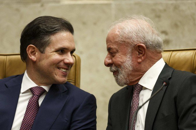 Após tensões em 2025, Lula quer relação melhor com Motta para aprovar pautas como o fim da escala 6x1 e a regulamentação do trabalho por aplicativos -  (crédito:  Marcelo Camargo/Agência Brasil)