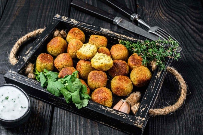 Bolinho de grão-de-bico (Imagem: Mironov Vladimir | Shutterstock) -  (crédito: EdiCase)