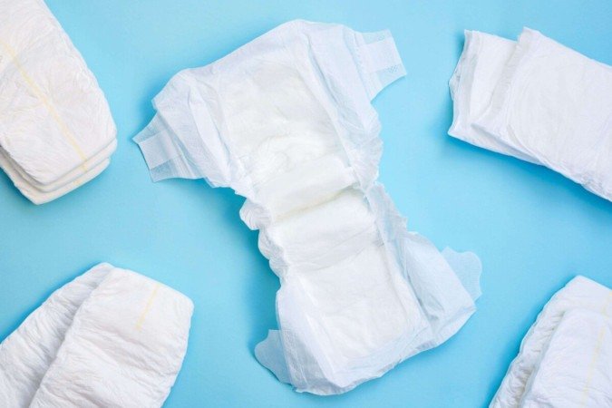 Mudanças na rotina, troca de escola ou momentos de insegurança podem fazer a criança regredir temporariamente (Imagem: Hazal Ak | Shutterstock) -  (crédito: EdiCase)