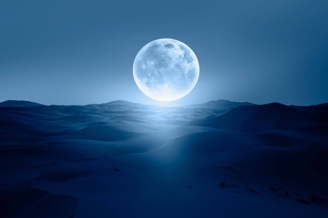 A Lua Cheia está em diálogo com o Sol em Aquário (Imagem: muratart | Shutterstock) - (crédito: EdiCase) A Lua Cheia está em diálogo com o Sol em Aquário (Imagem: muratart | Shutterstock) - (crédito: EdiCase)