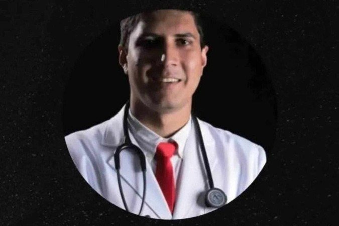 Marcelo Ferreira Manna Nunes morreu durante torneio de beach tennis - (crédito: Reprodução/Prefeitura de campo Verde) Marcelo Ferreira Manna Nunes morreu durante torneio de beach tennis - (crédito: Reprodução/Prefeitura de campo Verde)