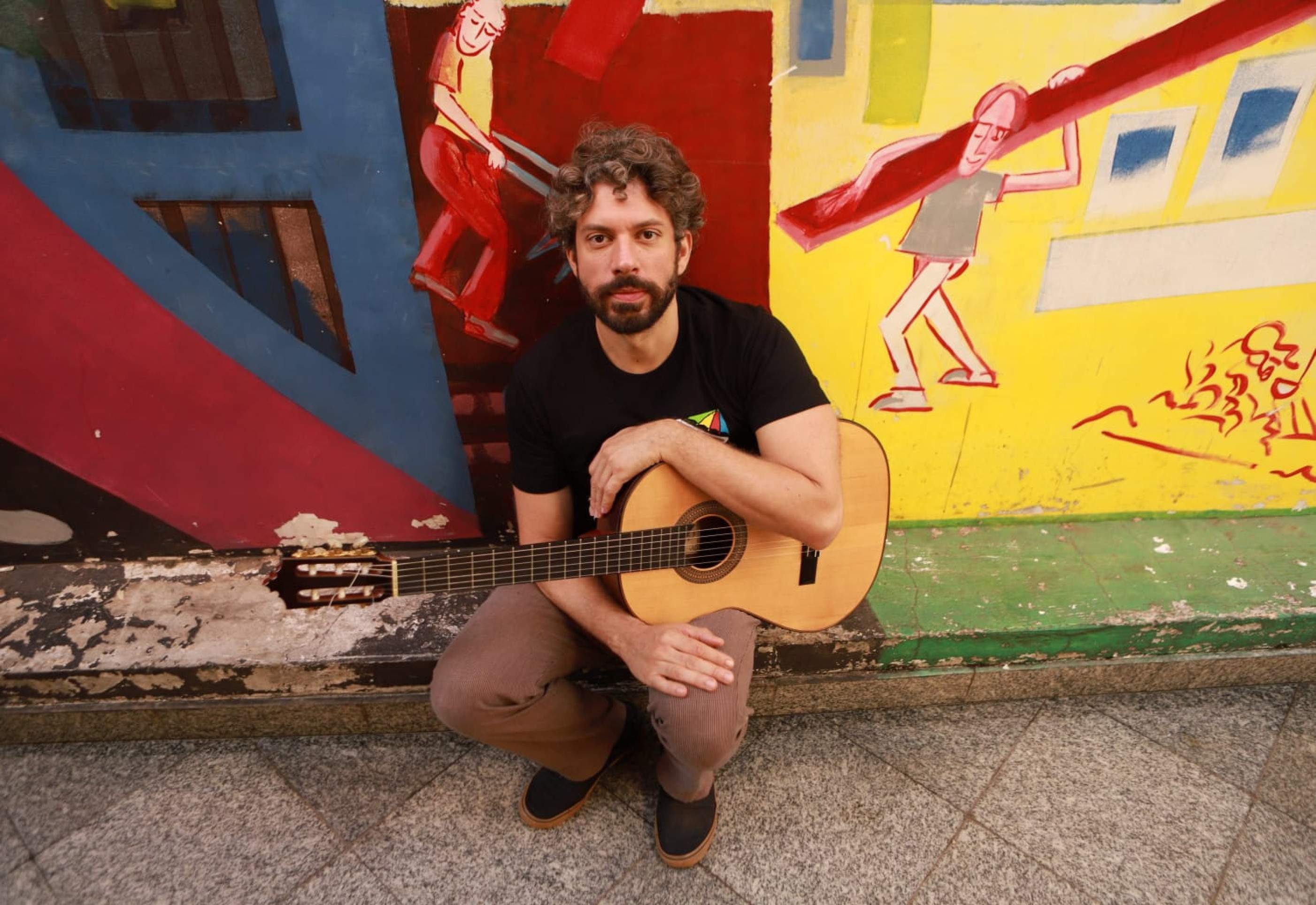 Personalidades pernambucanas são homenageados em EP de Ale Corrêa