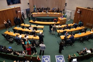 Se, no Brasil, o ano só começa após o carnaval, na política distrital ainda deve demorar mais um pouco para os motores aquecerem -  (crédito: Carlos Gandra/CLDF)