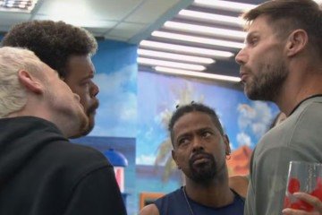 BBB 26: Babu explode com Jonas e briga quase acaba em pancadaria - (crédito: TV Globo) BBB 26: Babu explode com Jonas e briga quase acaba em pancadaria - (crédito: TV Globo)