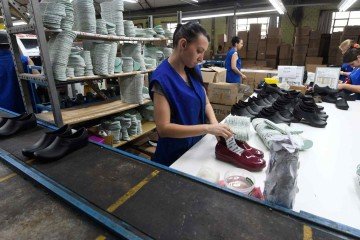 Em 2025, a produção de calçados no Brasil caiu 2,2% ante o ano anterior -  (crédito: CNI/Divulgação)