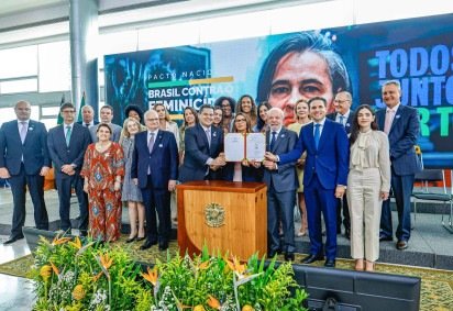 O Pacto Brasil de Enfrentamento ao Feminicídio foi lançado nesta quarta-feira -  (crédito:  Ricardo Stuckert / PR) -O Pacto Brasil de Enfrentamento ao Feminicídio foi lançado nesta quarta-feira -  (crédito:  Ricardo Stuckert / PR)