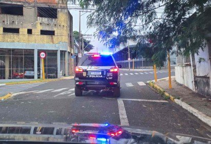 Polícia lançou mandado de prisão preventiva e de apreensão em Bauru, onde o suspeito estava -  (crédito: Divulgação) -Polícia lançou mandado de prisão preventiva e de apreensão em Bauru, onde o suspeito estava -  (crédito: Divulgação)