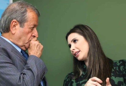 Valdemar e Caroline de Toni: sem espaço no partido para se lançar ao Senado, deputada deve sair do PL -  (crédito:  Beto Barata/PL) -Valdemar e Caroline de Toni: sem espaço no partido para se lançar ao Senado, deputada deve sair do PL -  (crédito:  Beto Barata/PL)