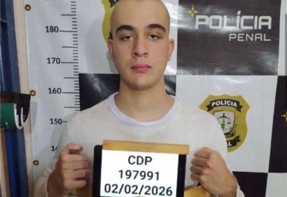 Pedro Turra de cabe&ccedil;a raspada em registro na Papuda -  (crédito: Material cedido ao Correio) -Pedro Turra de cabe&ccedil;a raspada em registro na Papuda -  (crédito: Material cedido ao Correio)