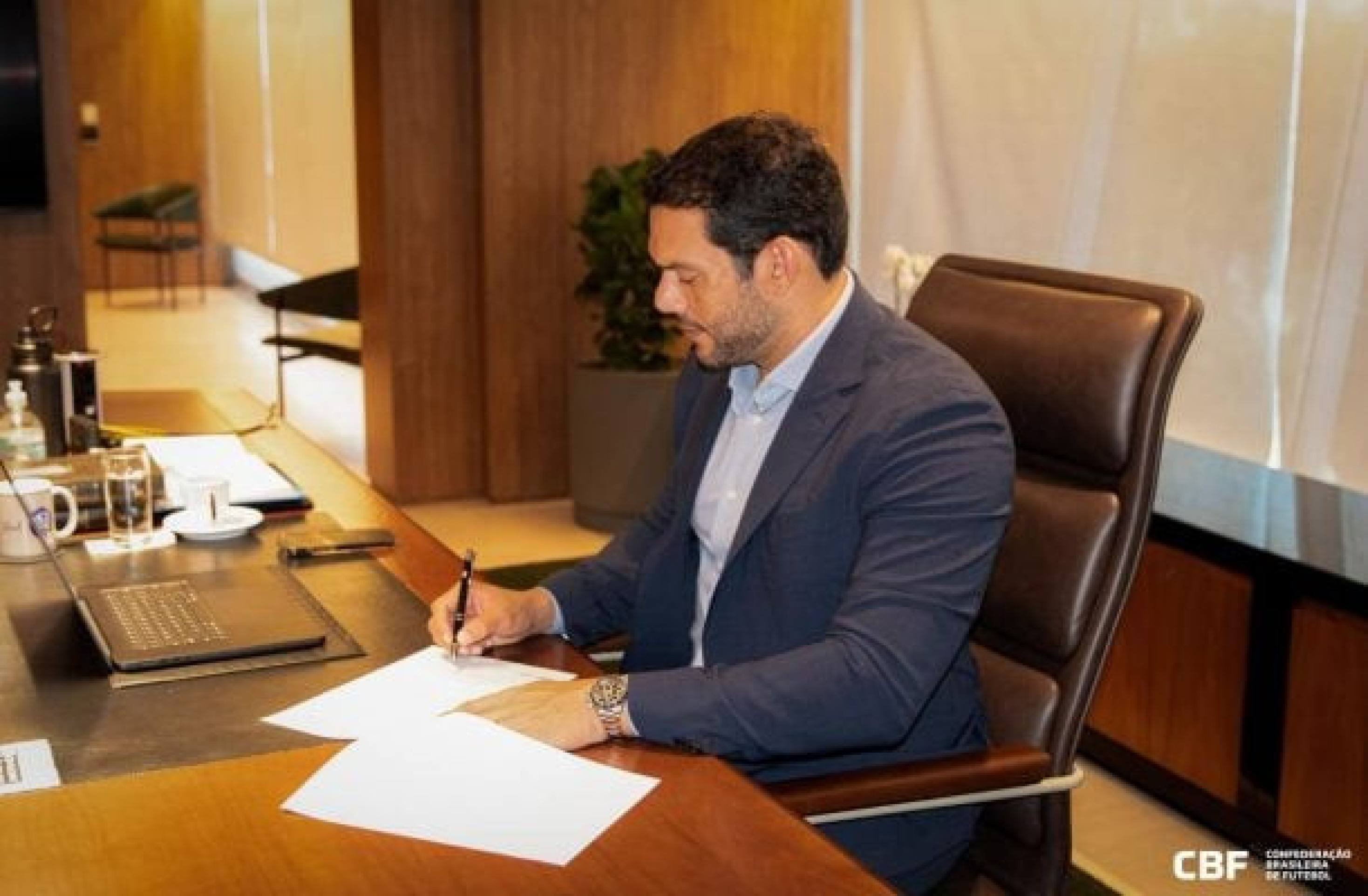 CBF cria agência de regulação (ANRESF) para gerir o Sistema de Sustentabilidade Financeira (SSF) -  (crédito: Foto: SAMARA MOUMEI / CBF)