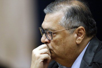 Decisão de Flávio Dino contra profusão de verbas indenizatórias reabre debate sobre supersalários e abusos que turbinam vencimentos nos Três Poderes -  (crédito: Bruno Peres/Agência Brasil)