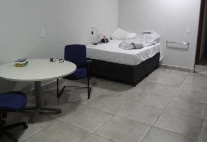 Vista de sala de procedimentos da UBS do Complexo da Papuda, onde Bolsonaro pode receber cuidados emergenciais, se necessário, segundo a PF -  (crédito: Polícia Federal) -Vista de sala de procedimentos da UBS do Complexo da Papuda, onde Bolsonaro pode receber cuidados emergenciais, se necessário, segundo a PF -  (crédito: Polícia Federal)