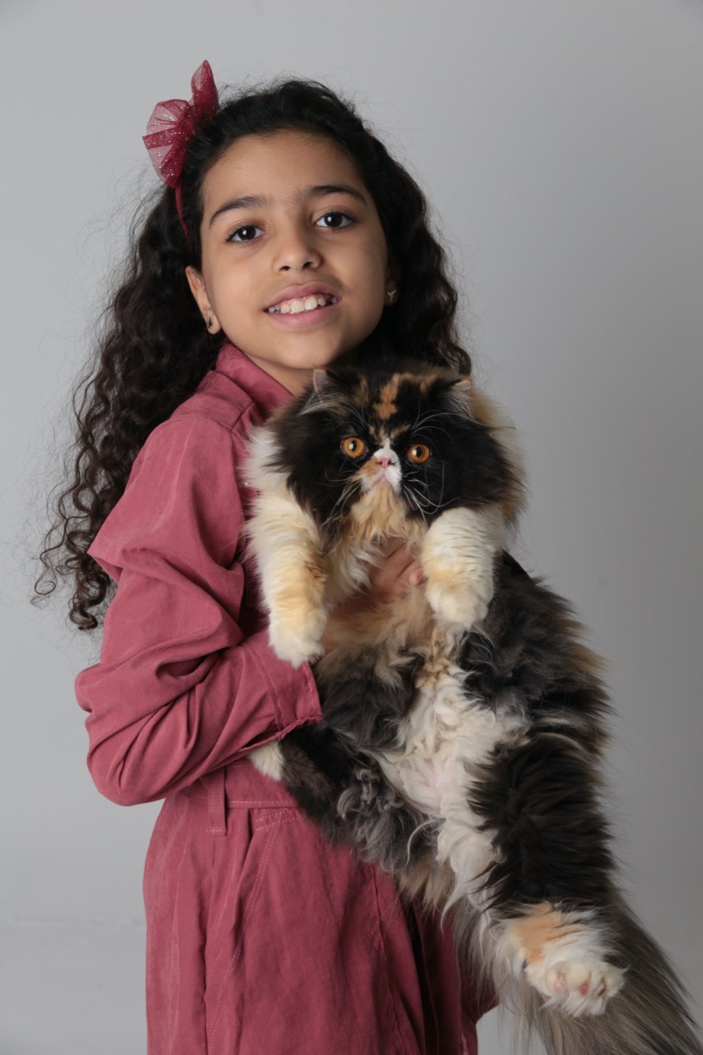 Beatriz Luz e a gata Anya