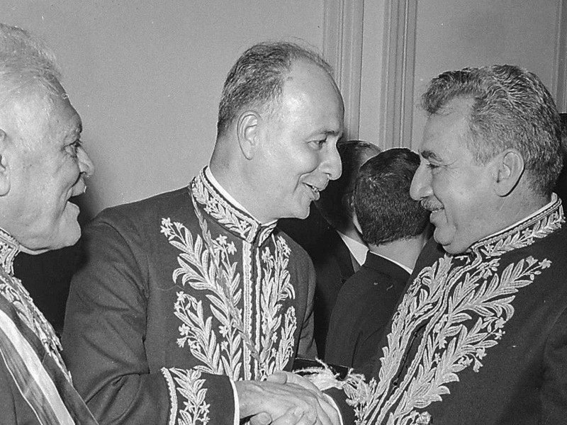 Adonias Filho (à direita) com Jorge Amado e García Marquez -  (crédito: Arquivo da Família do escritor, em domínio público / Wikicommons)