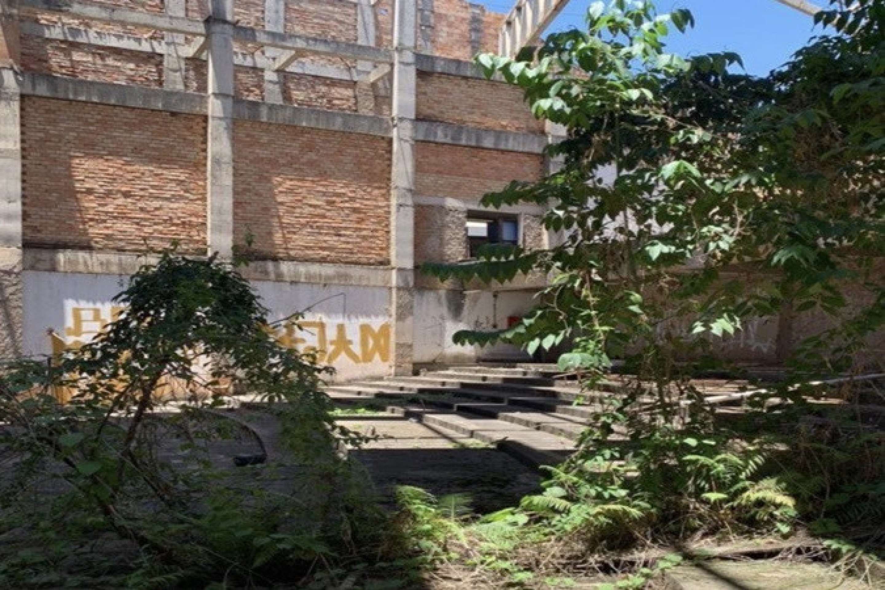 Registro da obra inacabada no c&acirc;mpus da Asa Norte